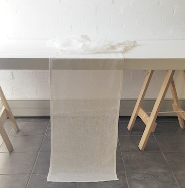 Muslin table runner  White - <p style='text-align: center;'><strong>HOT NEW ITEM<strong></p><p style='text-align: center;'>R 80</p>